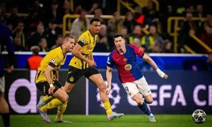 开云官方网站在线登陆-赛地聚焦：欧联今晚热度飙升；阿贾克斯战术微调；悬念犹存；更衣室氛围转暖的简单介绍-开云官方网站在线登陆